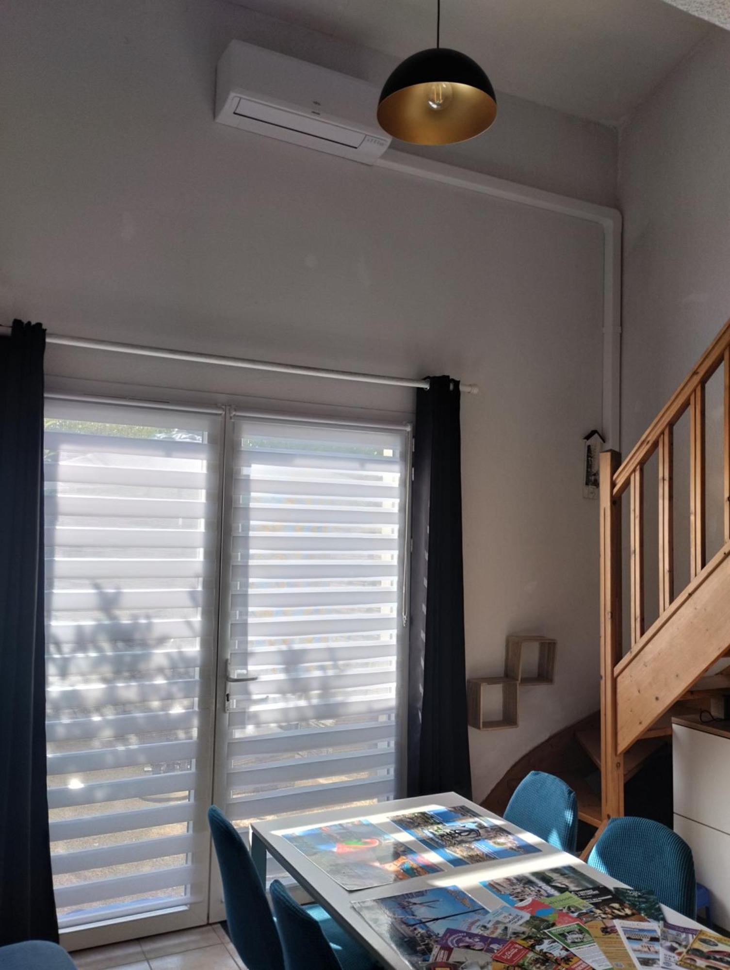 La Maison Bleue Кальвисон Экстерьер фото